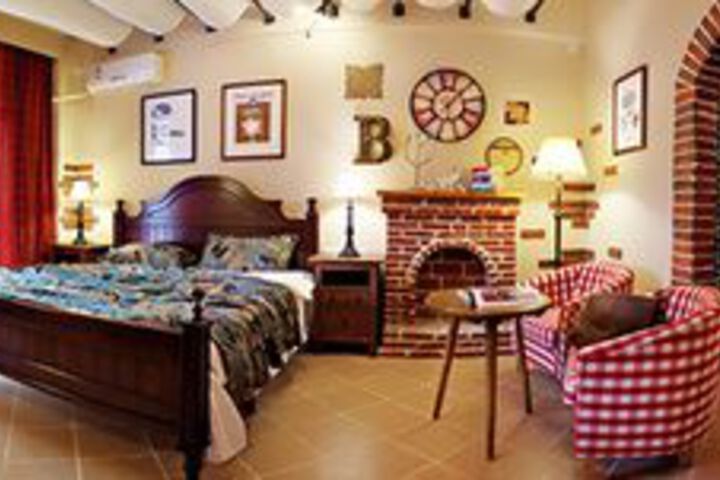 Room 6 of 21