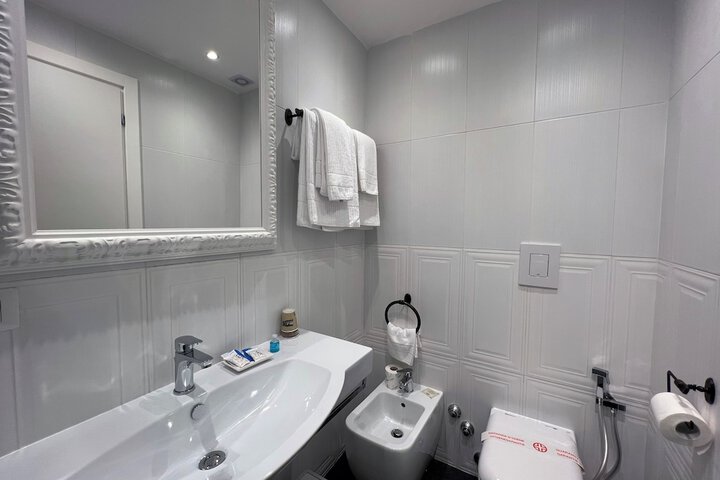 Room 21 of 22