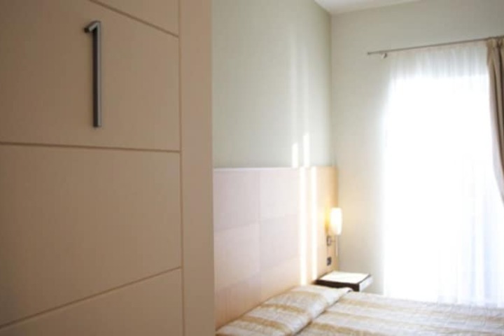 Room 5 of 26