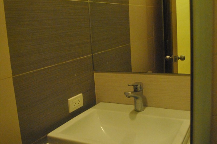 Room 58 of 108
