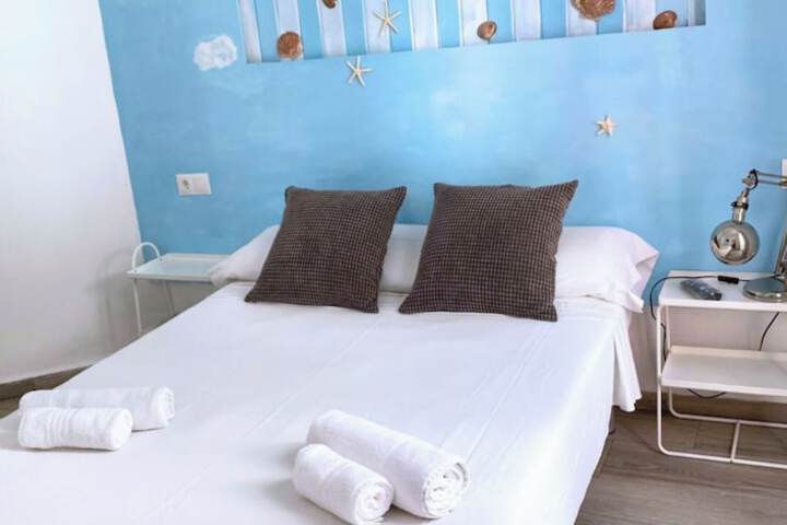 Room 7 of 56