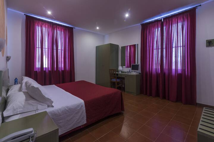 Room 17 of 55