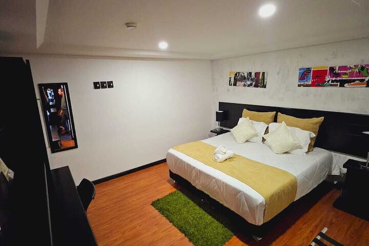 Room 25 of 35