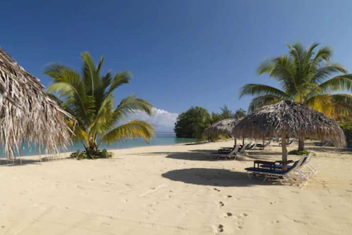Beach 130 of 184