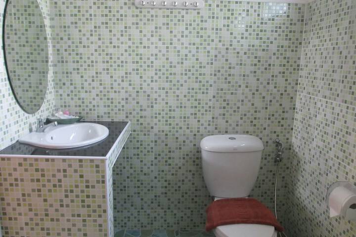 Room 25 of 50