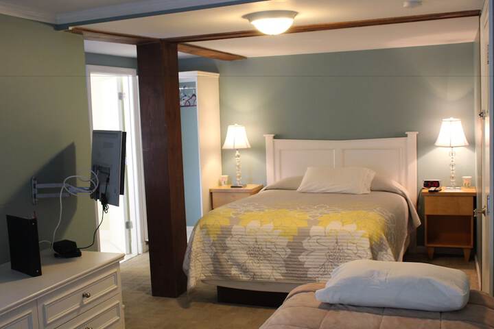 Room 14 of 110