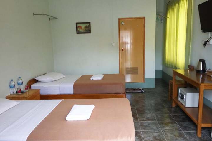 Room 14 of 52