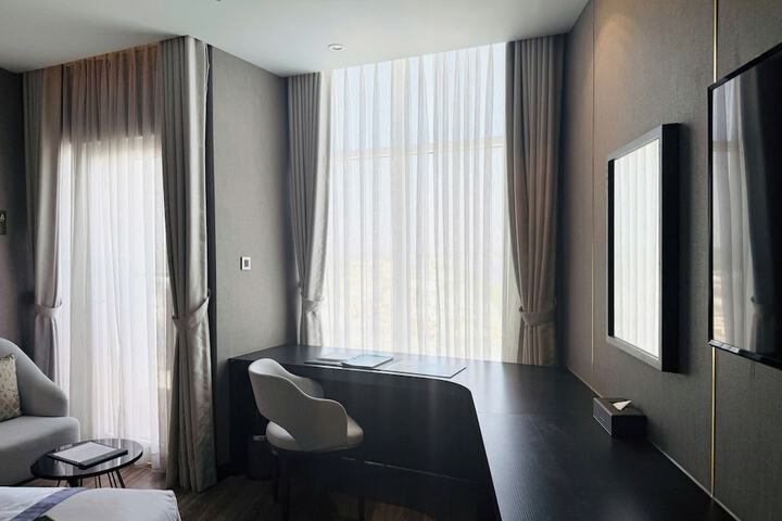 Room 25 of 60