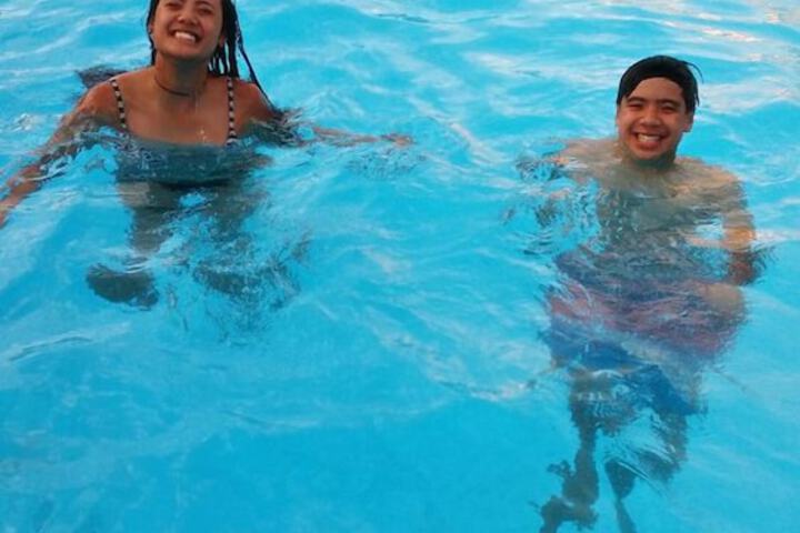 Pool 40 of 45