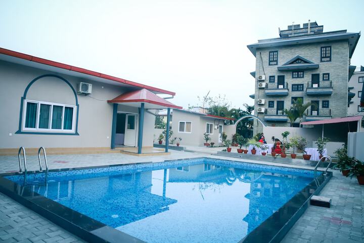 Pool 22 of 34
