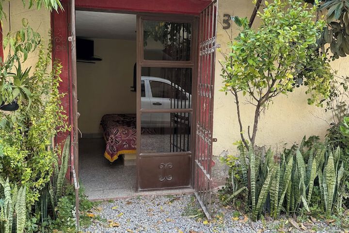 Room 42 of 82
