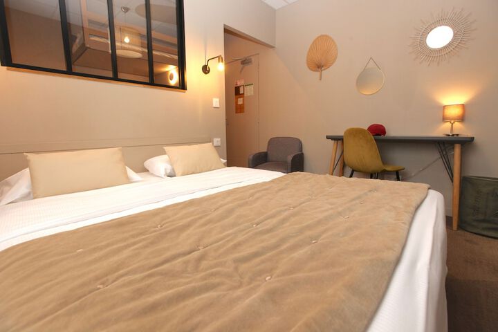 Room 34 of 55