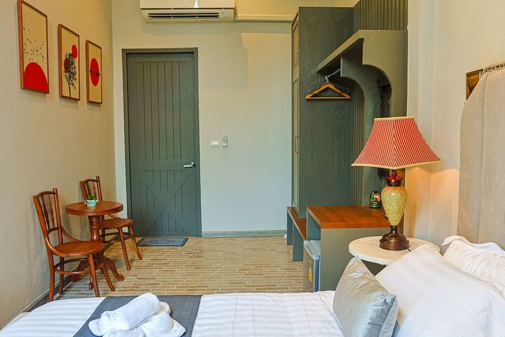 Room 14 of 75