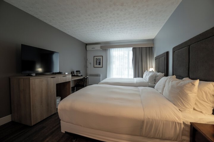 Room 38 of 69