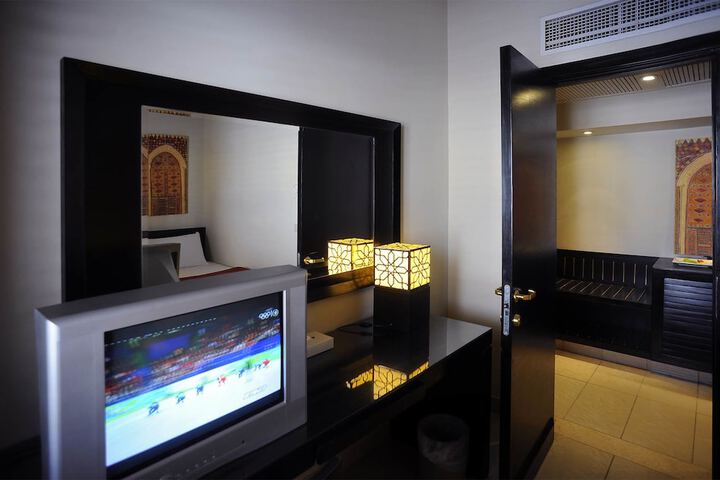 Room amenity