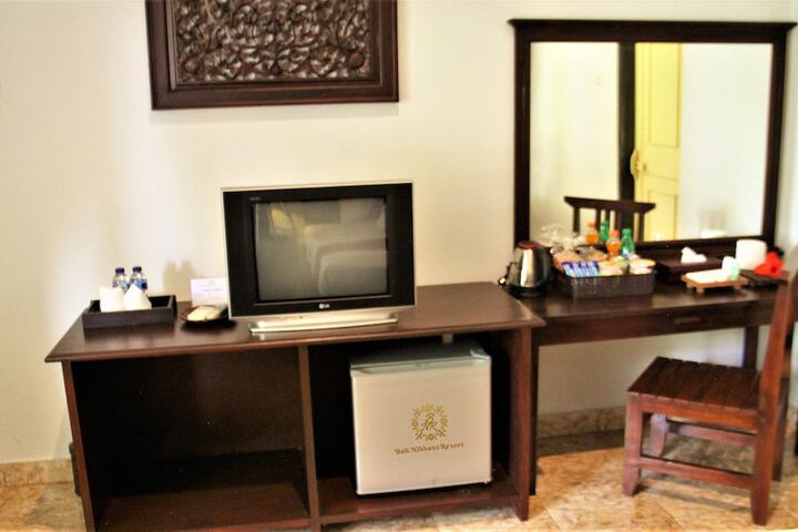 Room 30 of 90