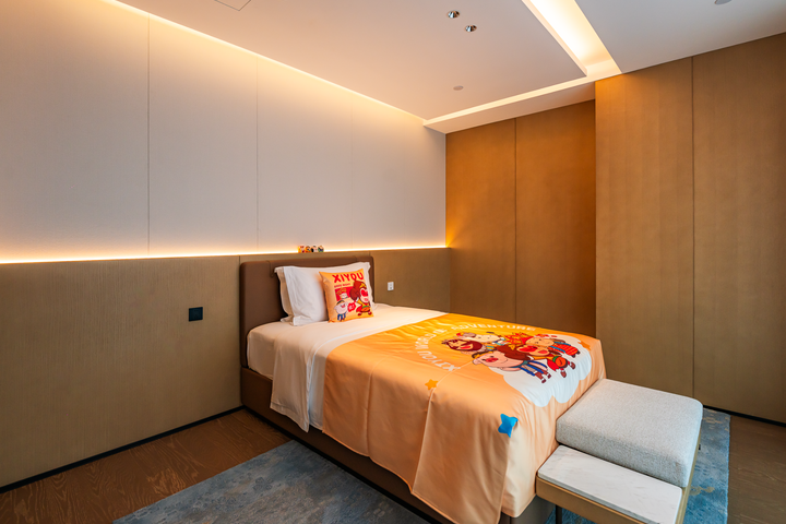 Room 34 of 94