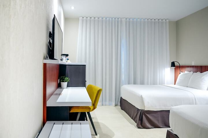Room 14 of 38