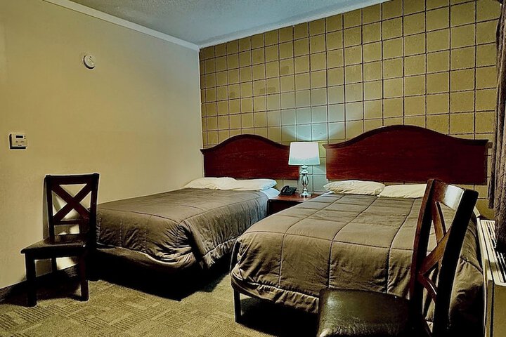 Room 11 of 39