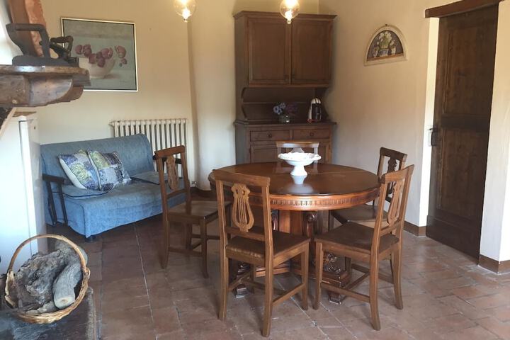 Room 15 of 27