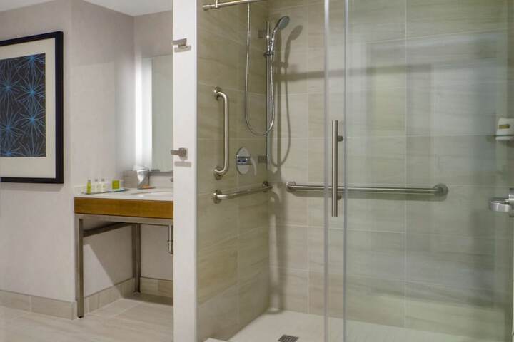 Bathroom shower