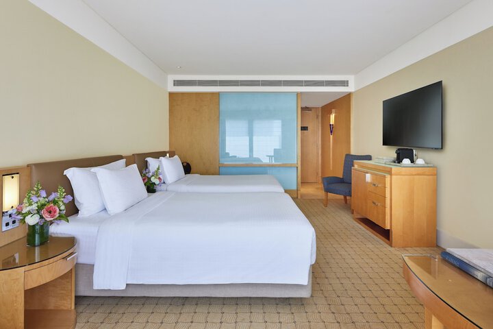 Room 38 of 68