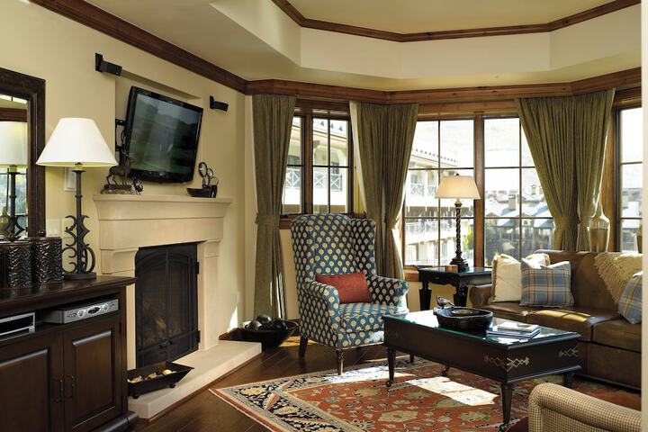 Room 14 of 25