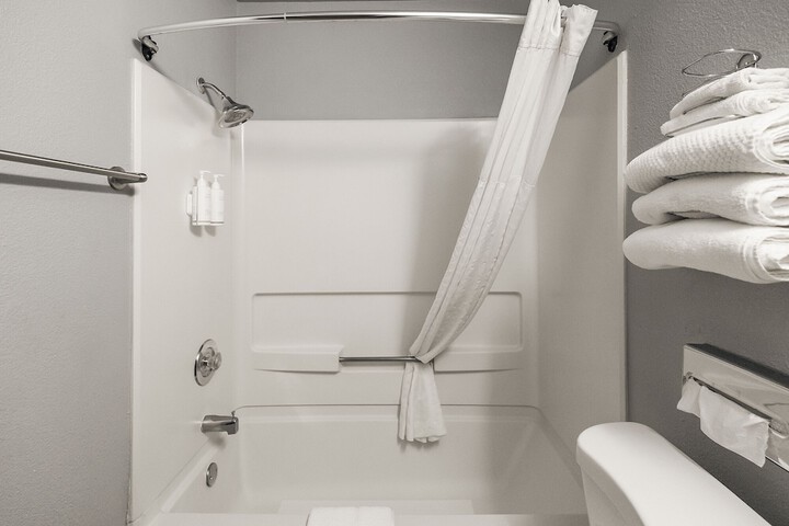 2 Double Beds (6 of 11)