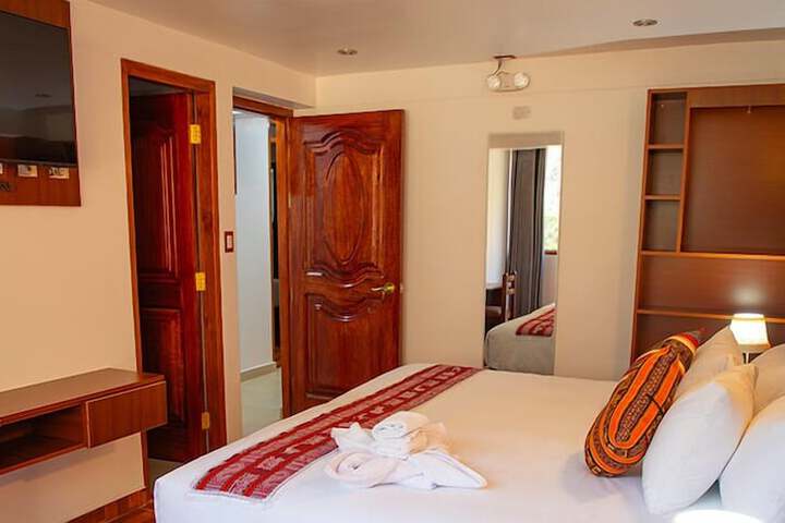 Room 8 of 49