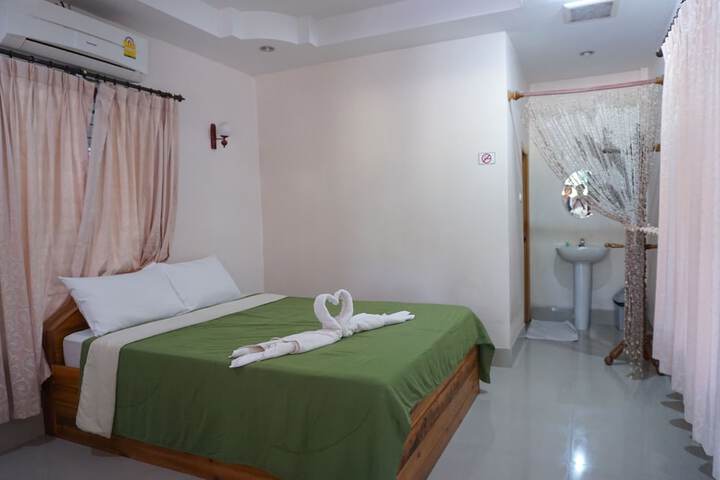 Room 5 of 35