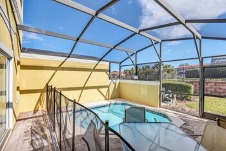 Terrace/Patio 4 of 43