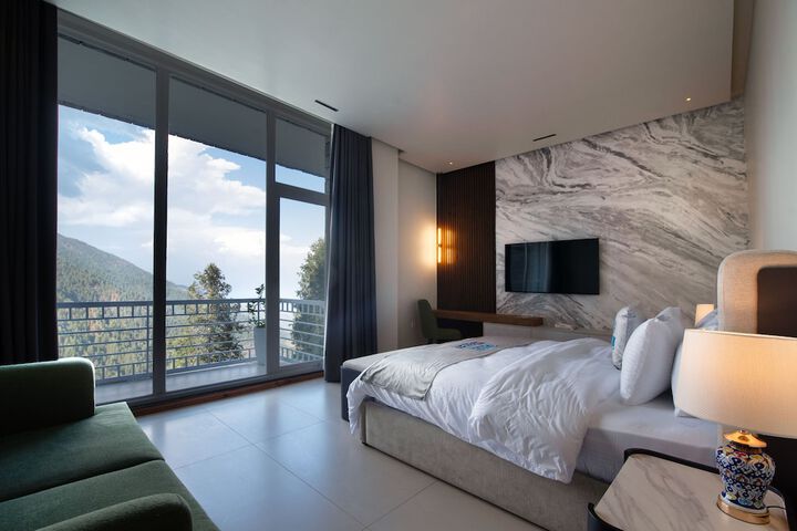Room 7 of 55