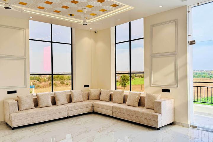 Hotel Interior 16 of 176
