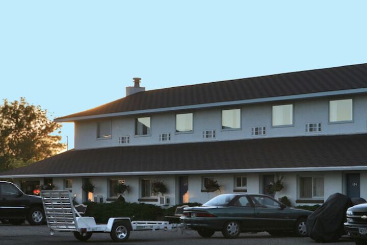 Property Grounds 41 of 49