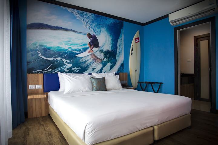 Room 15 of 81
