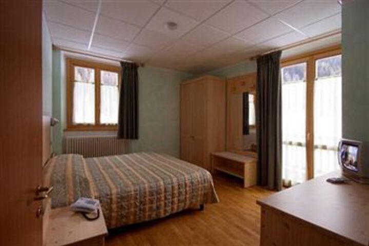 Room 20 of 59