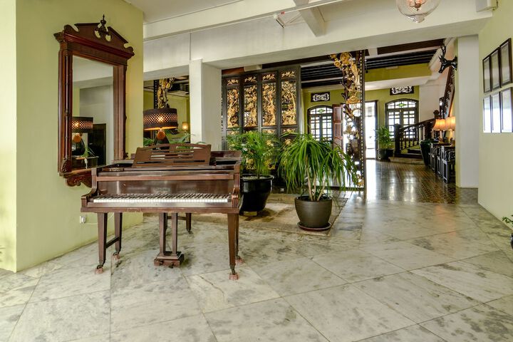 Hotel Interior 7 of 108
