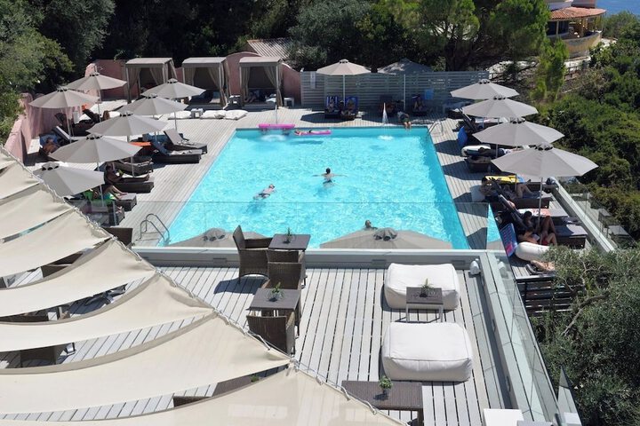 Pool 35 of 72