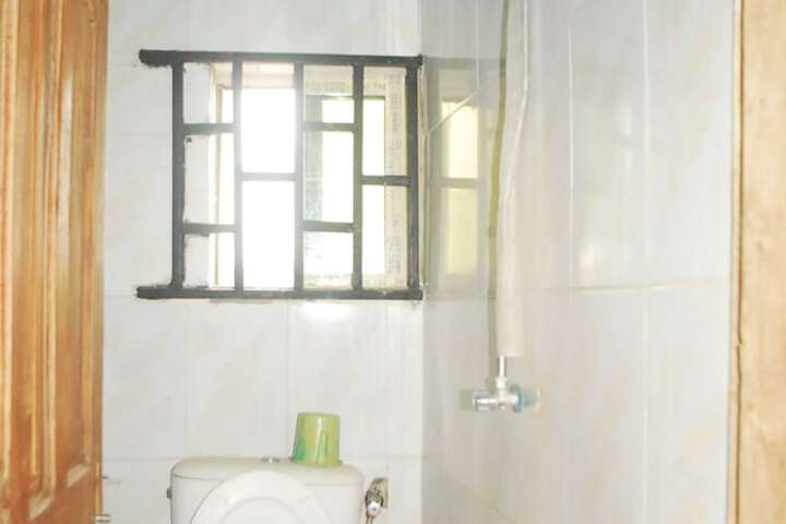 Room 10 of 10