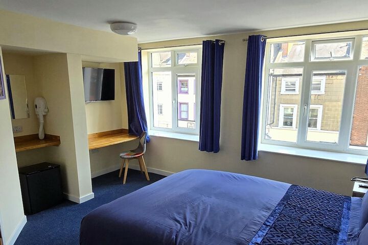 Room 26 of 69