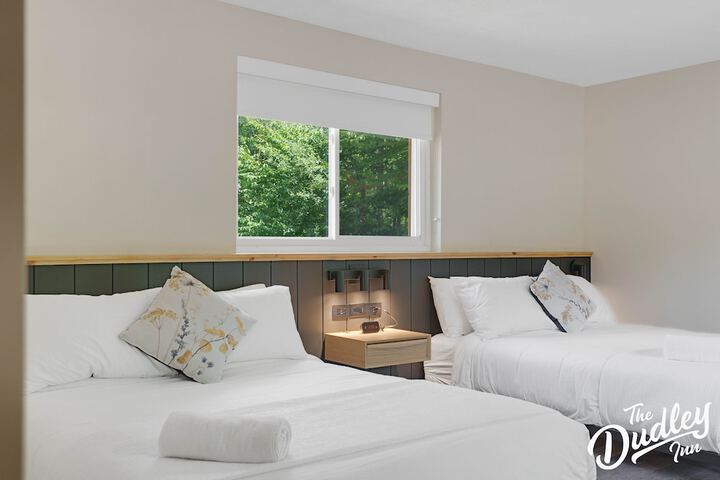 Luxury Room 2 Queen Beds Ground Floor (6 of 6)