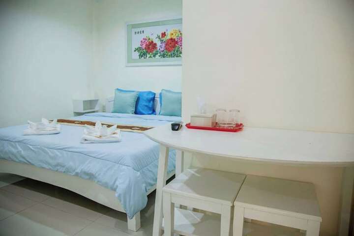 Room 30 of 114