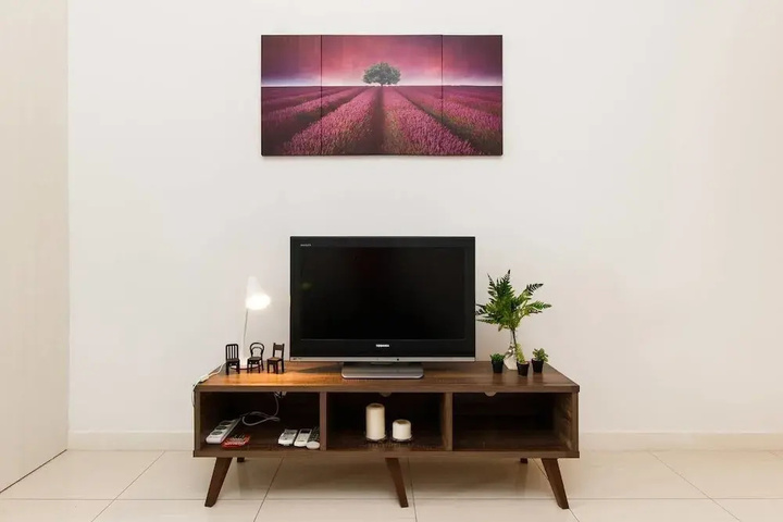 Room 6 of 22