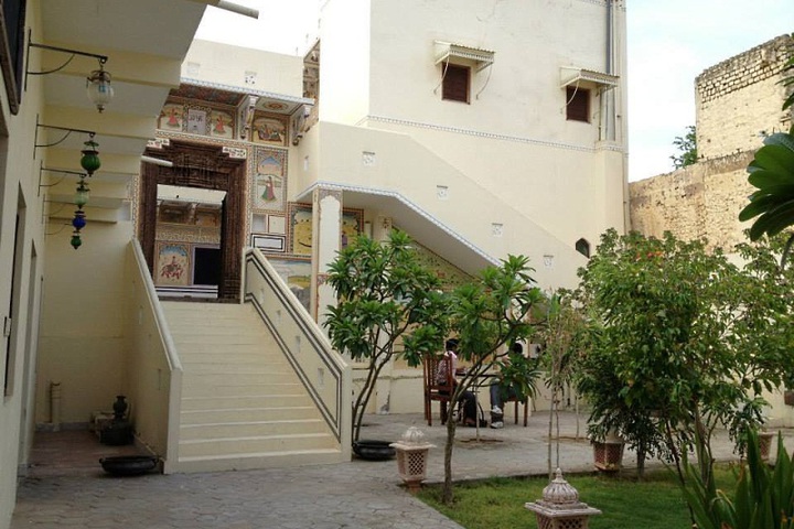 Paawana Haveli