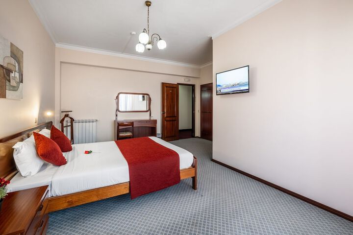 Room 14 of 51
