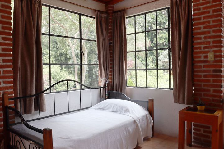 Room 26 of 63