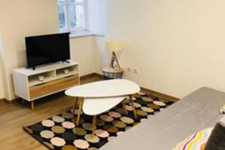 Room 12 of 13
