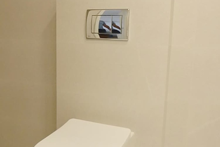 Room 66 of 85