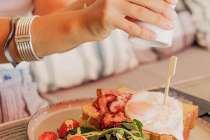 Breakfast/Coffee Service 99 of 131