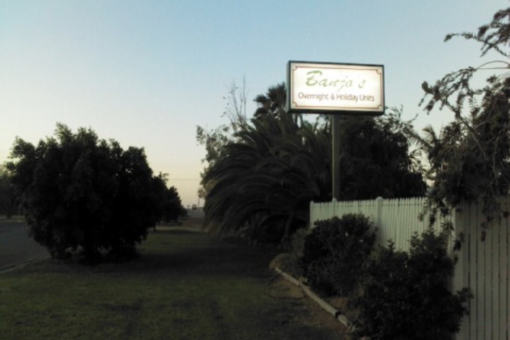 Hotel 12 of 228